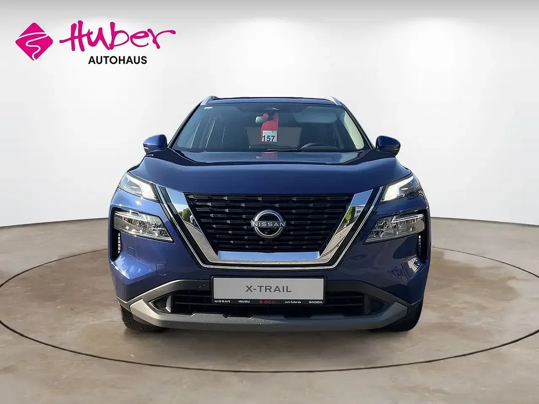 Nissan X-Trail - Thumbnail 2
