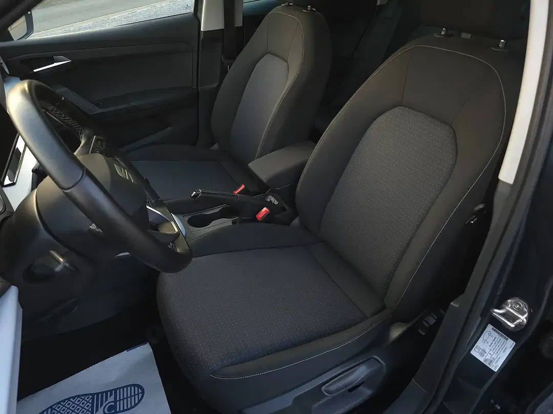 SEAT Arona - Thumbnail 11