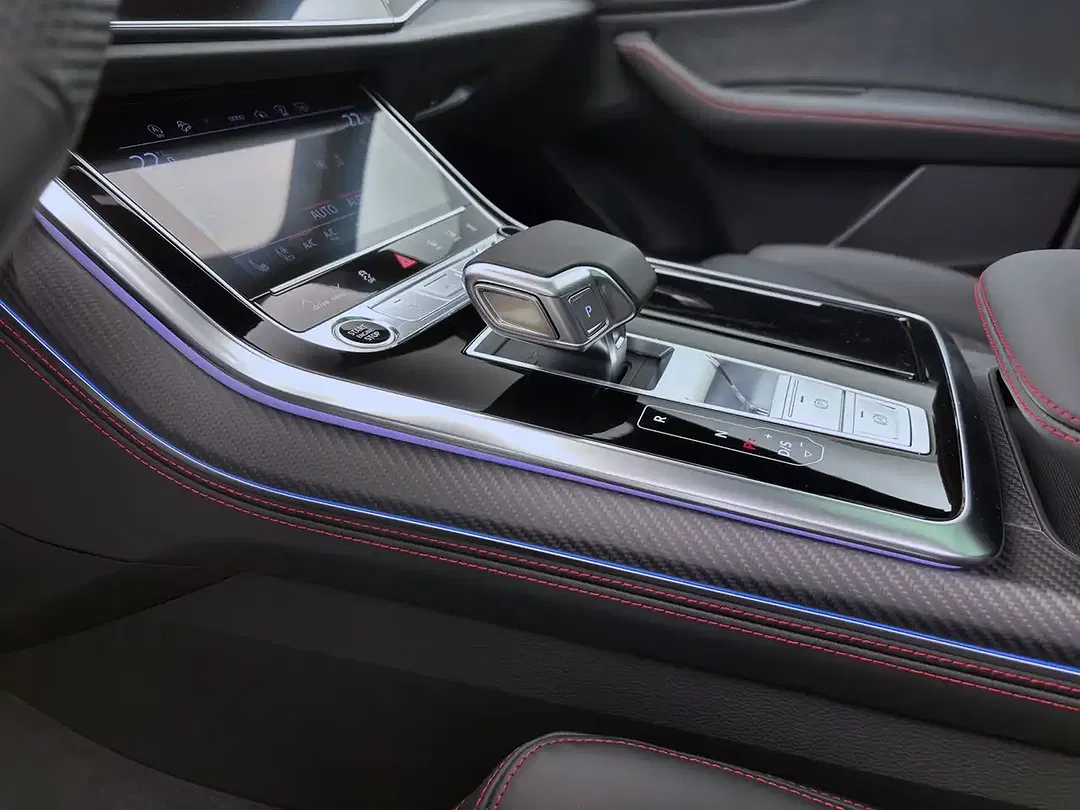 Audi Q8 - Thumbnail 15