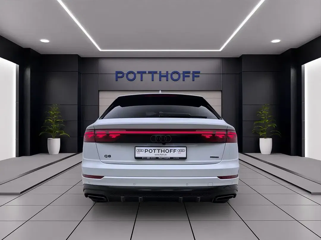 Audi Q8 - Thumbnail 4