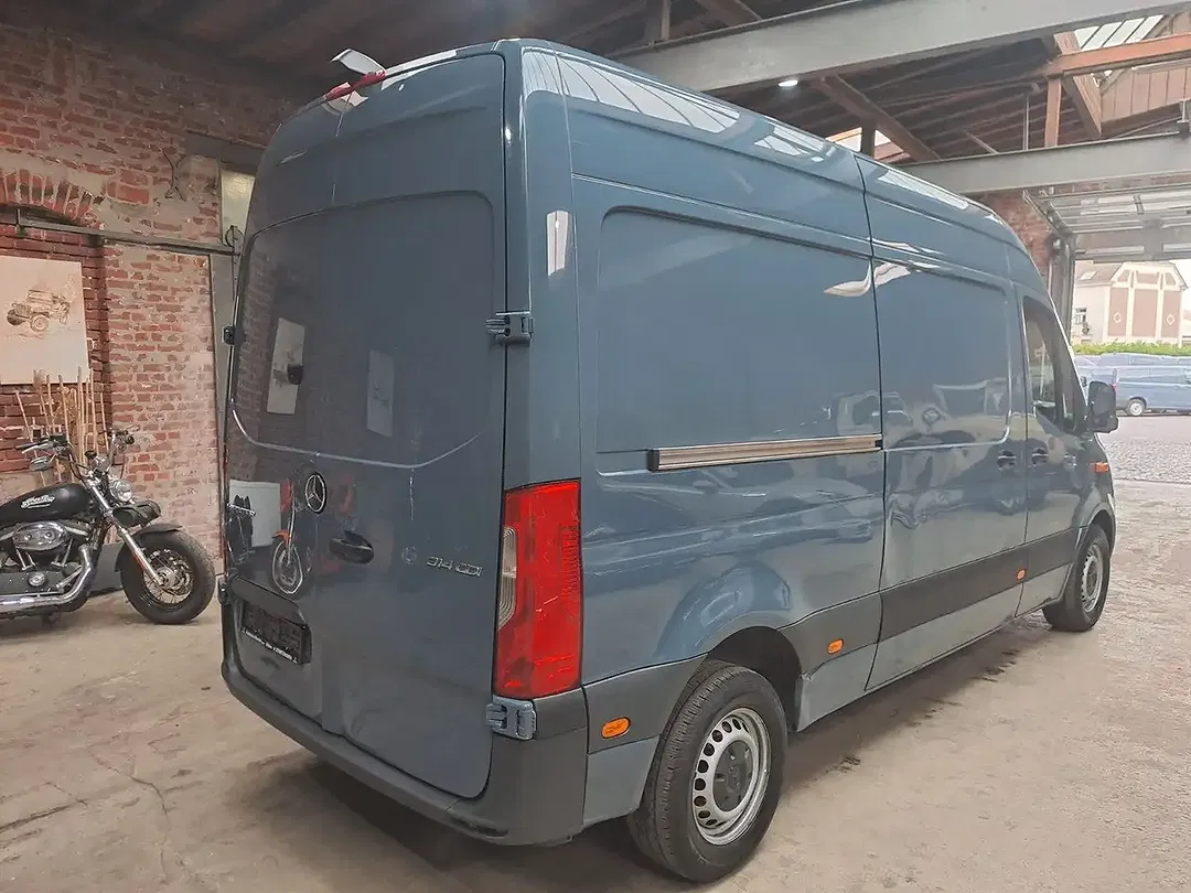 Mercedes-Benz Sprinter - Thumbnail 7