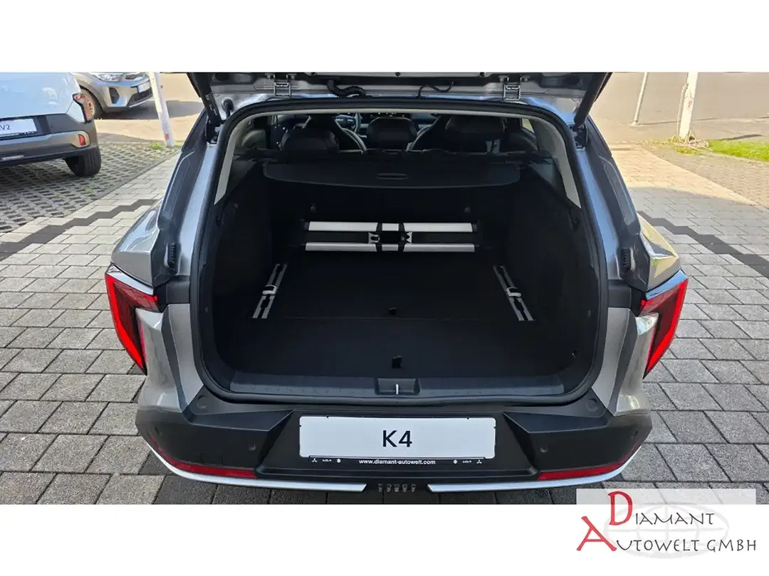 Kia K4 - Thumbnail 11