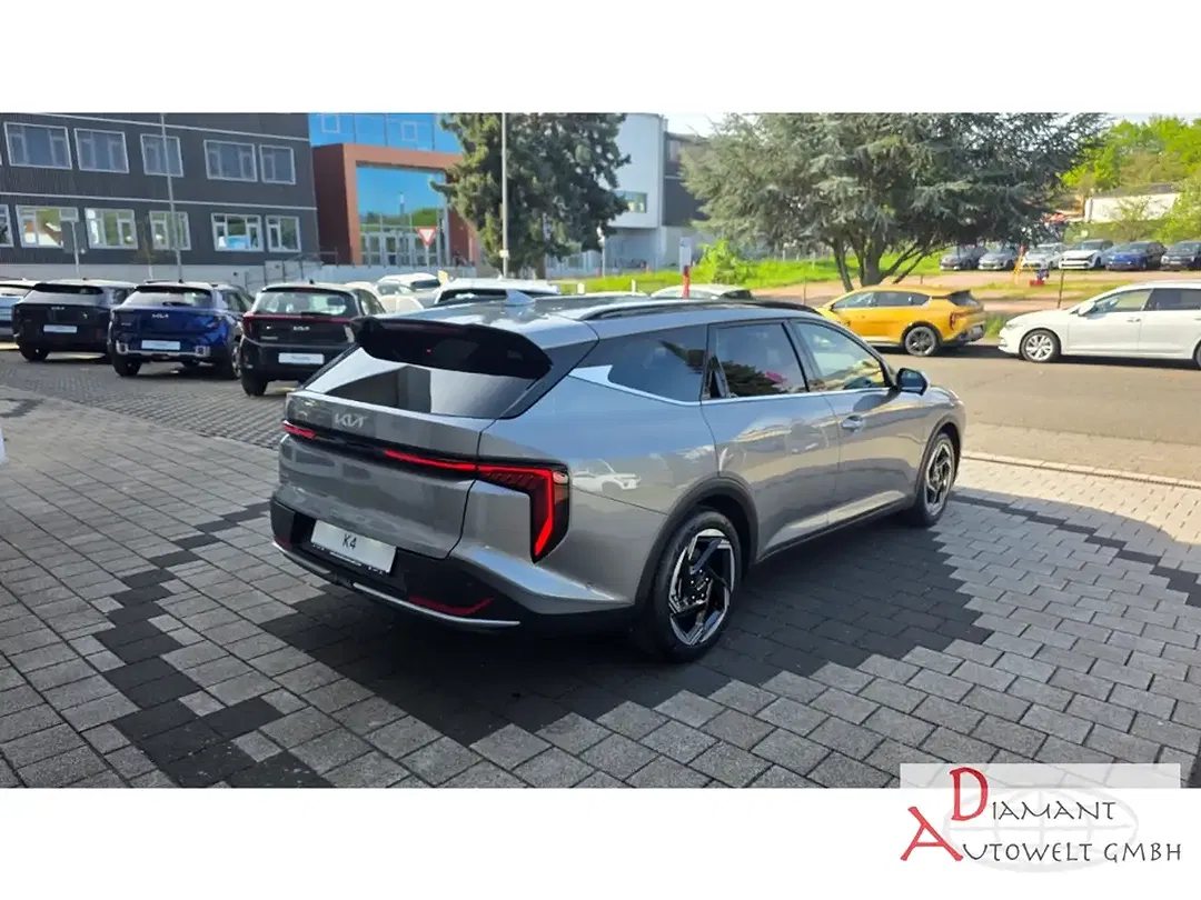 Kia K4 - Thumbnail 5