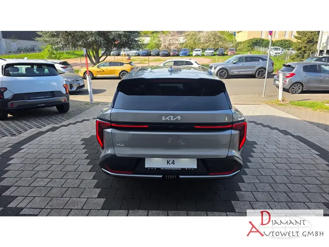 Kia K4 - Thumbnail 6