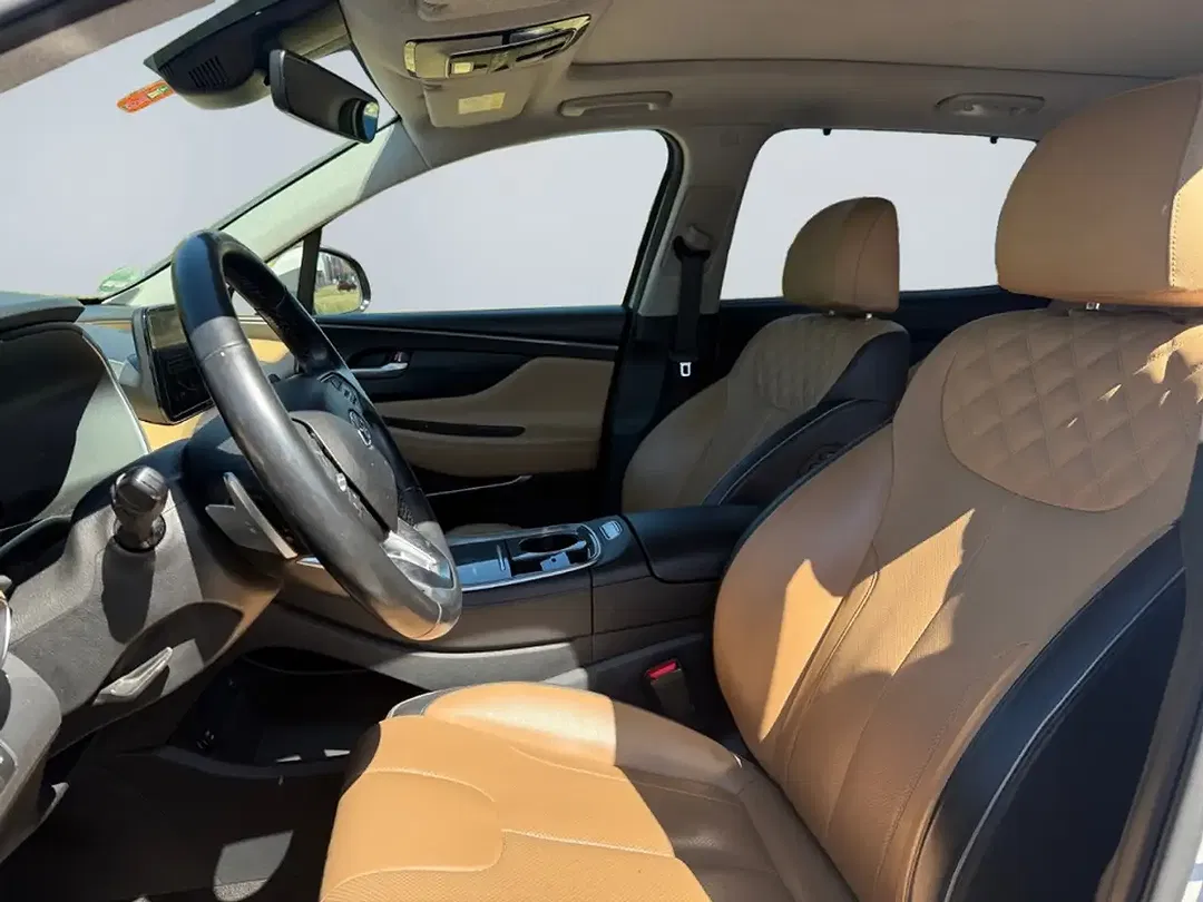 Hyundai SANTA FE - Thumbnail 9