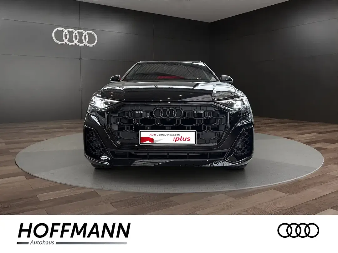 Audi Q8 - Thumbnail 2