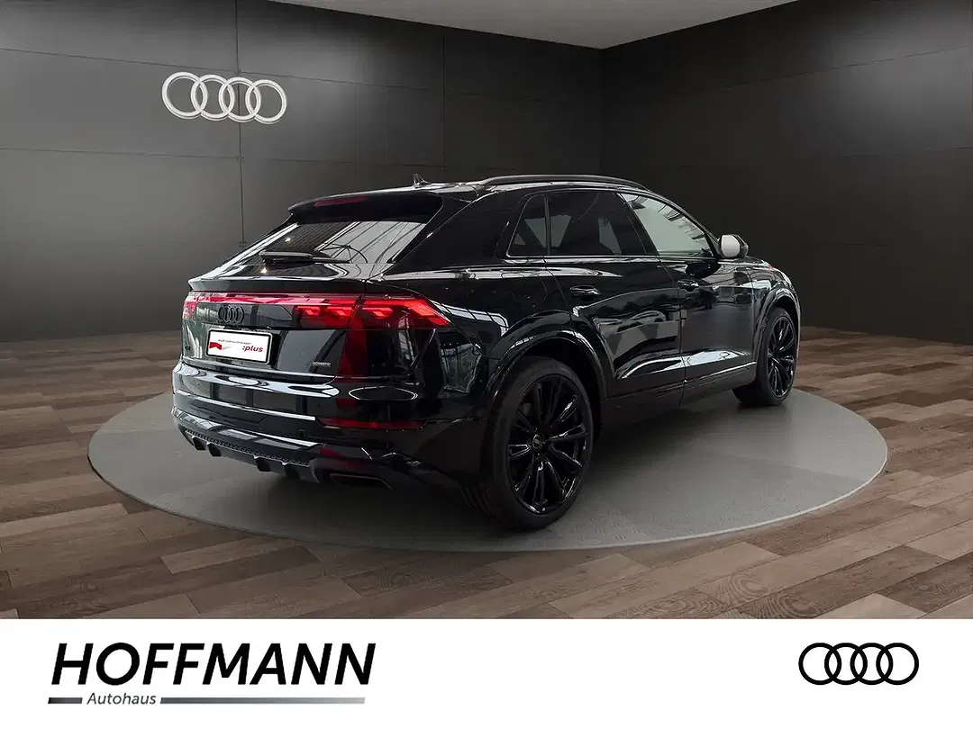 Audi Q8 - Thumbnail 5