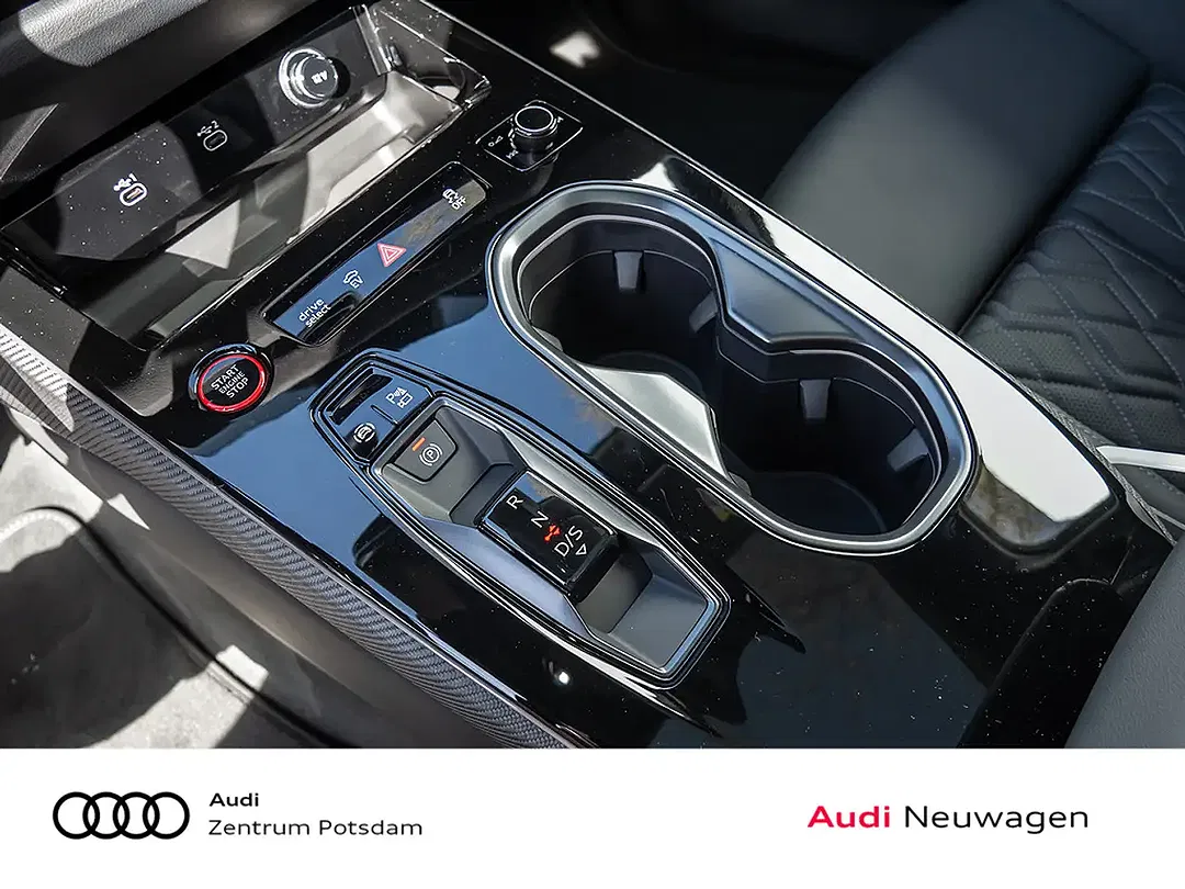 Audi A6 - Thumbnail 12