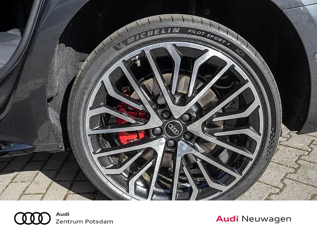 Audi A6 - Thumbnail 6