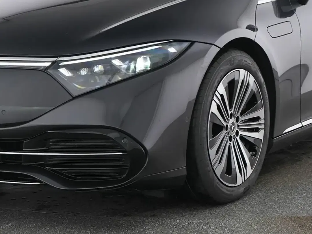 Mercedes-Benz EQS - Thumbnail 2