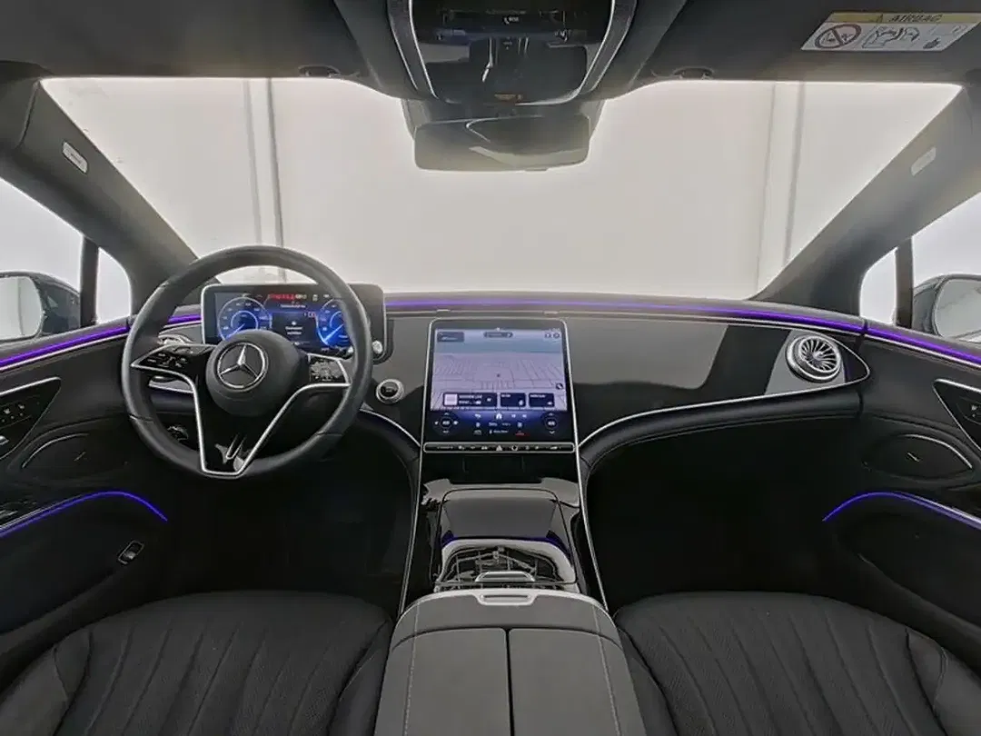 Mercedes-Benz EQS - Thumbnail 5