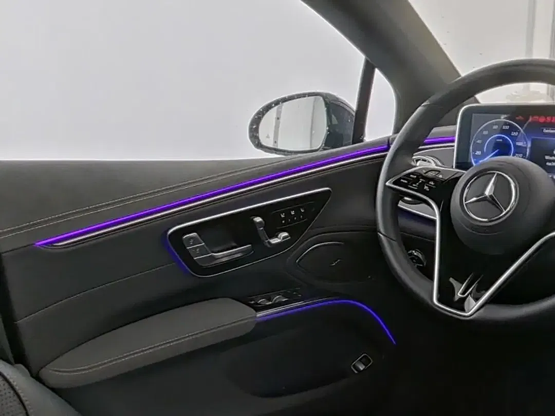 Mercedes-Benz EQS - Thumbnail 8