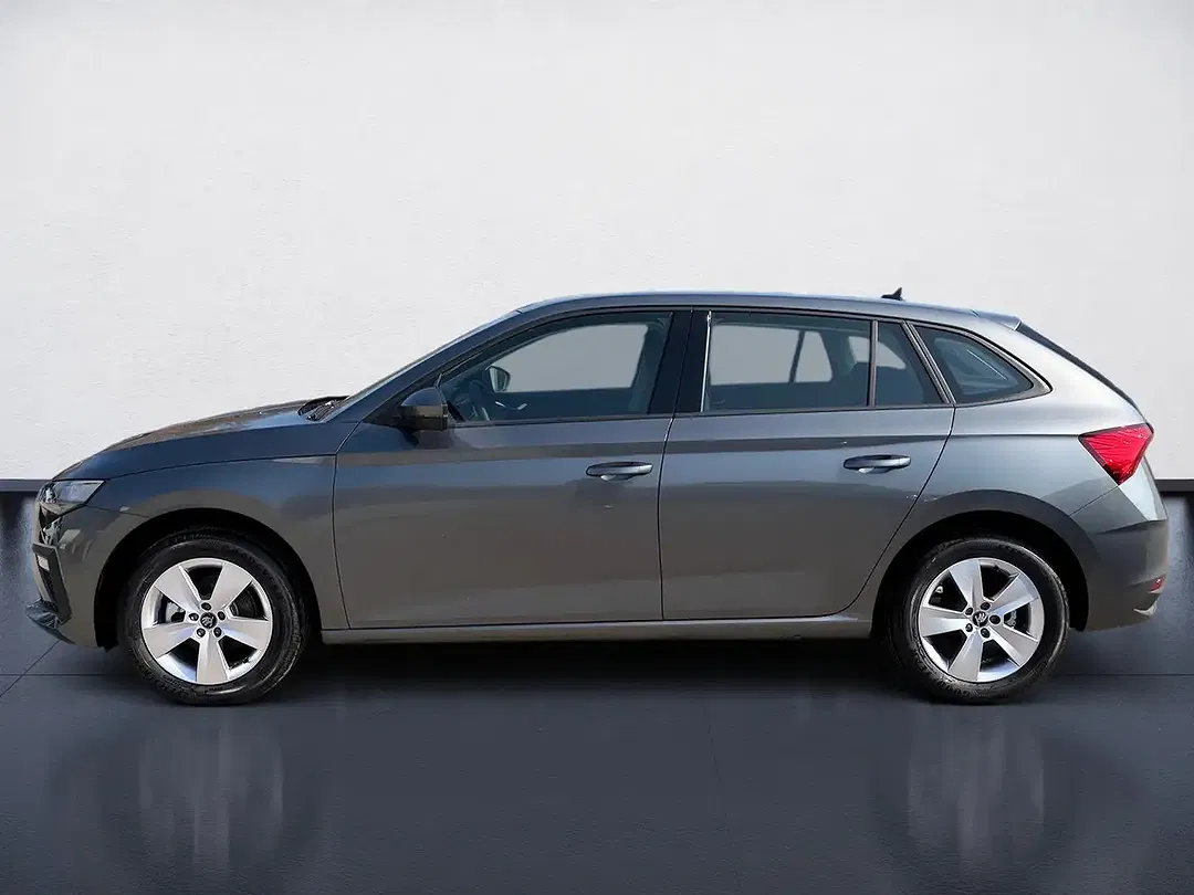 Skoda Scala - Thumbnail 2