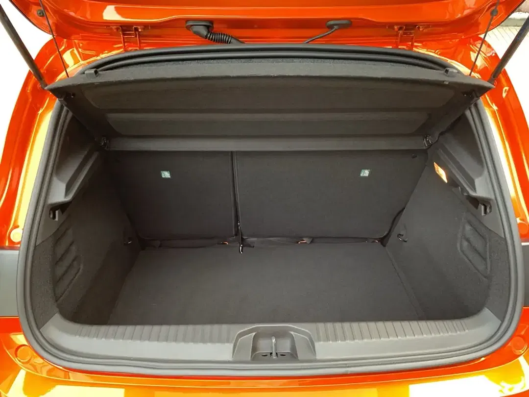 Renault Clio - Thumbnail 12