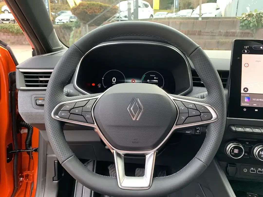 Renault Clio - Thumbnail 15