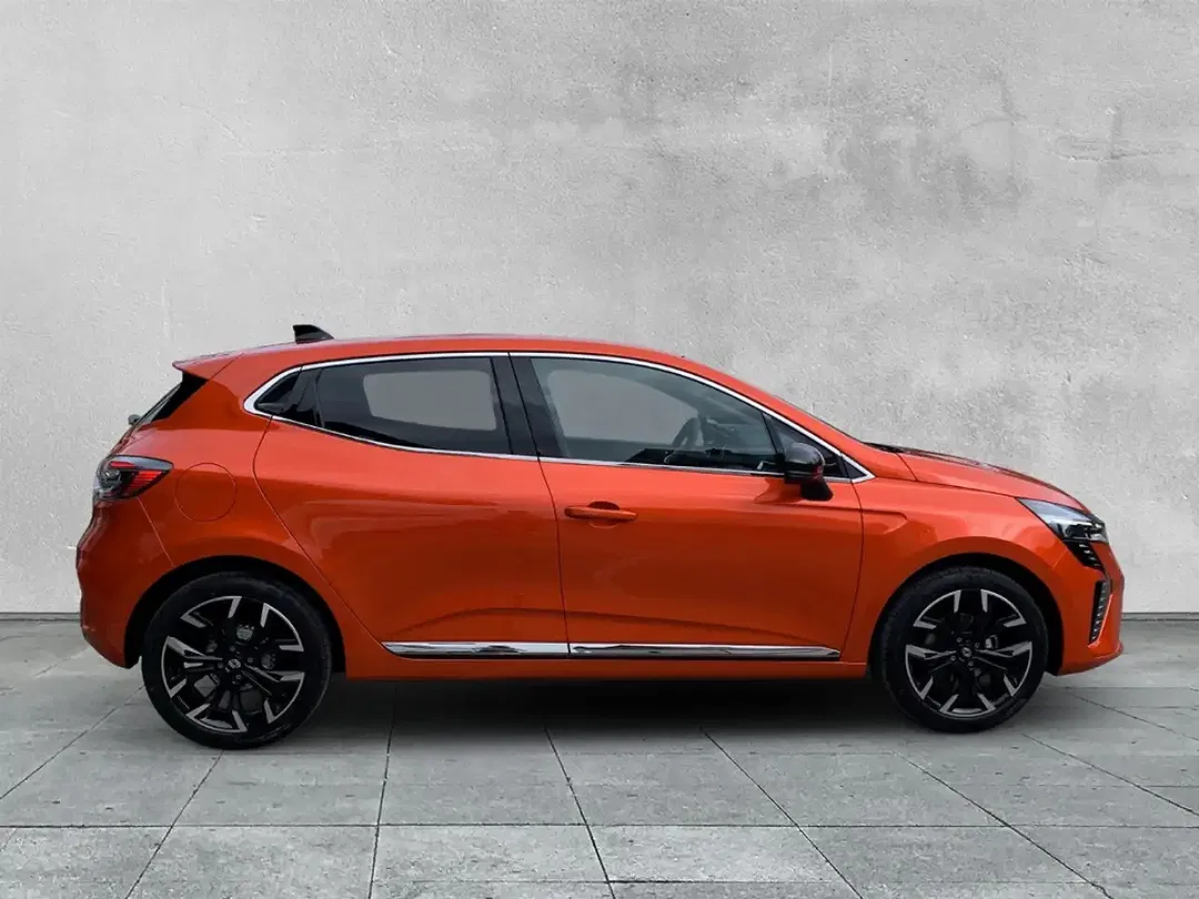 Renault Clio - Thumbnail 6