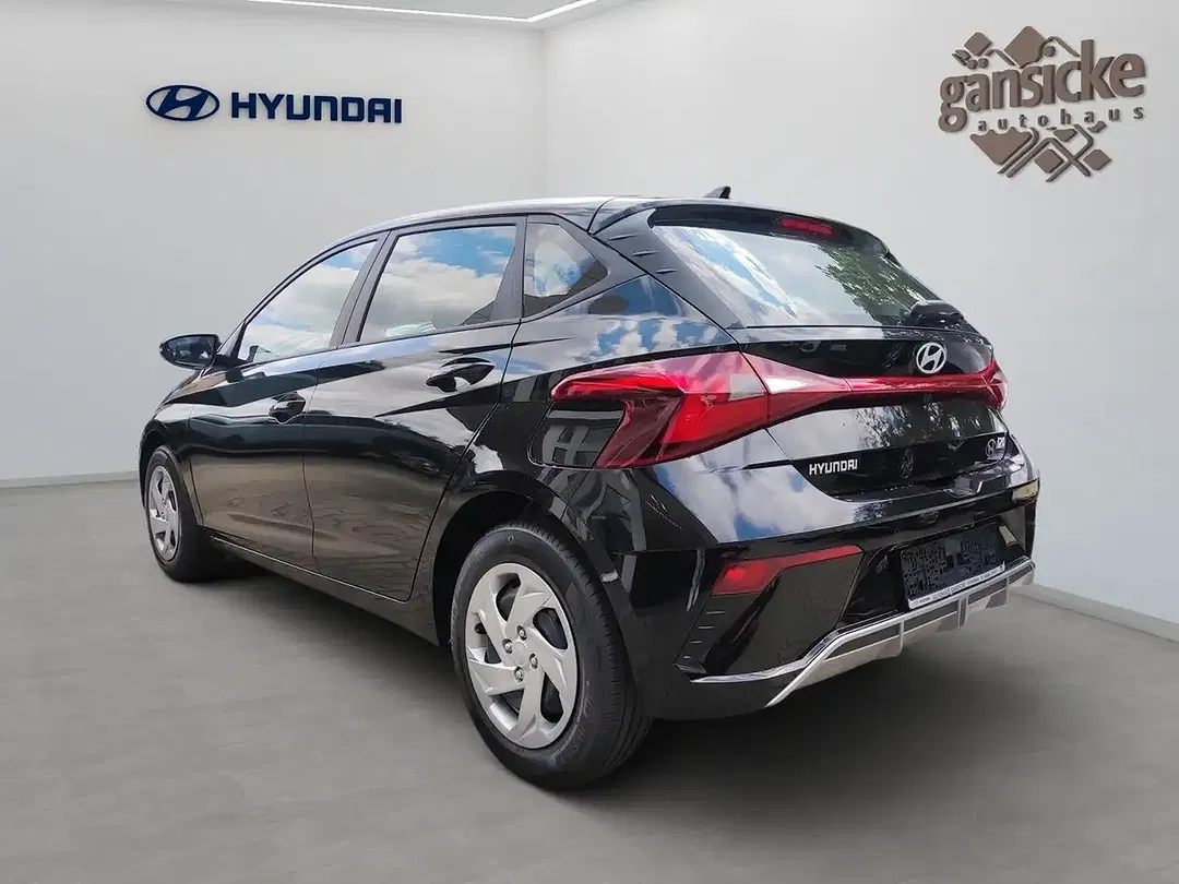 Hyundai i20 - Thumbnail 5