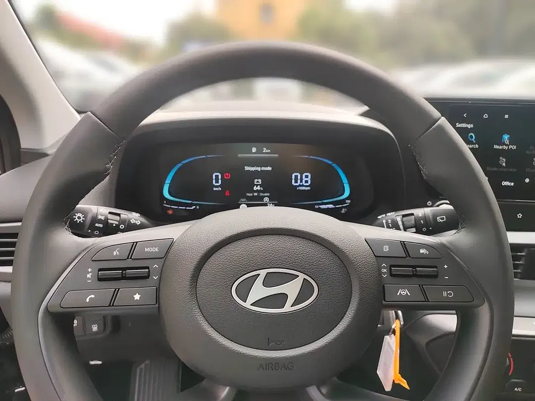 Hyundai i20 - Thumbnail 9