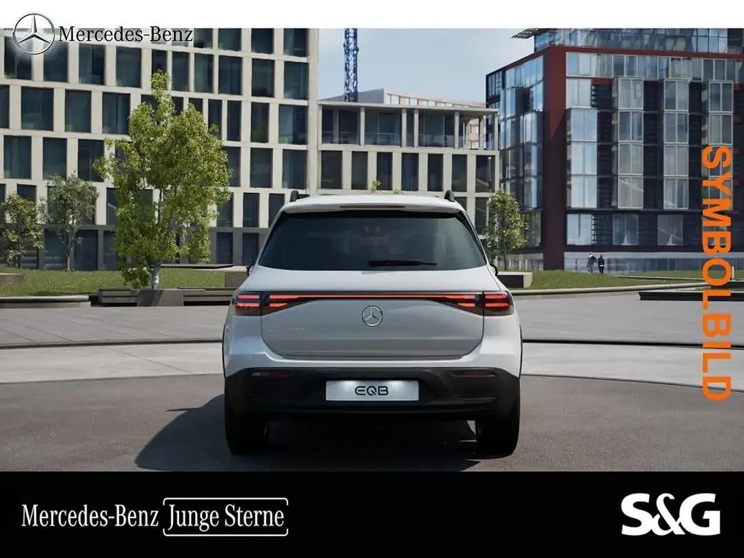 Mercedes-Benz EQB 250 - Thumbnail 7