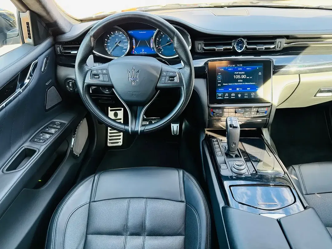 Maserati Quattroporte - Thumbnail 10