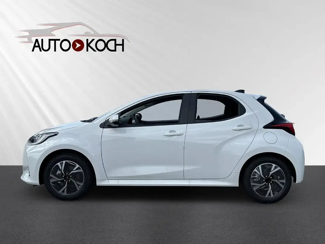 Toyota Yaris - Thumbnail 3