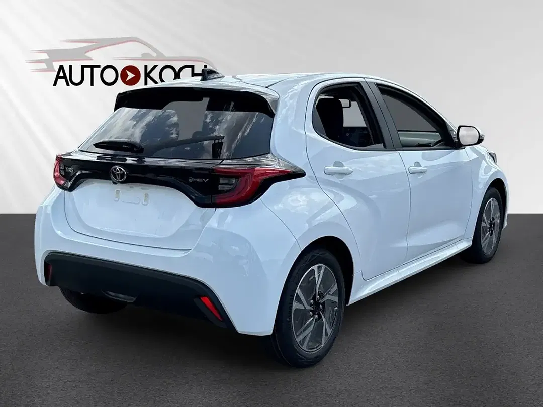 Toyota Yaris - Thumbnail 5