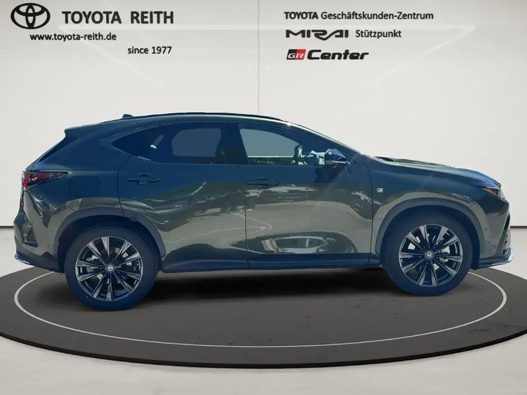Lexus NX 450h+ - Thumbnail 6