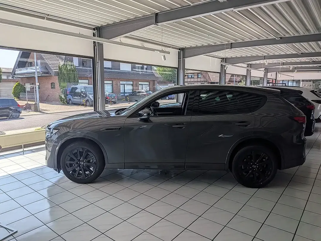 Mazda CX-60 - Thumbnail 3
