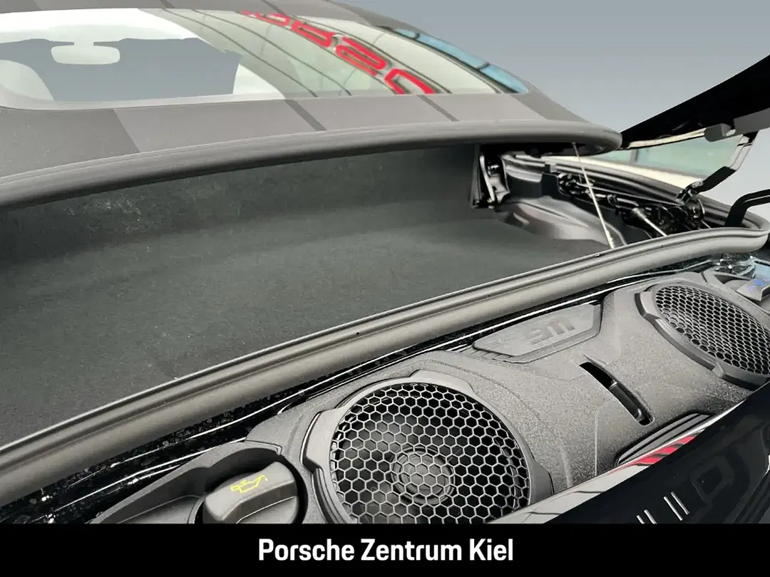 Porsche 992 - Thumbnail 15