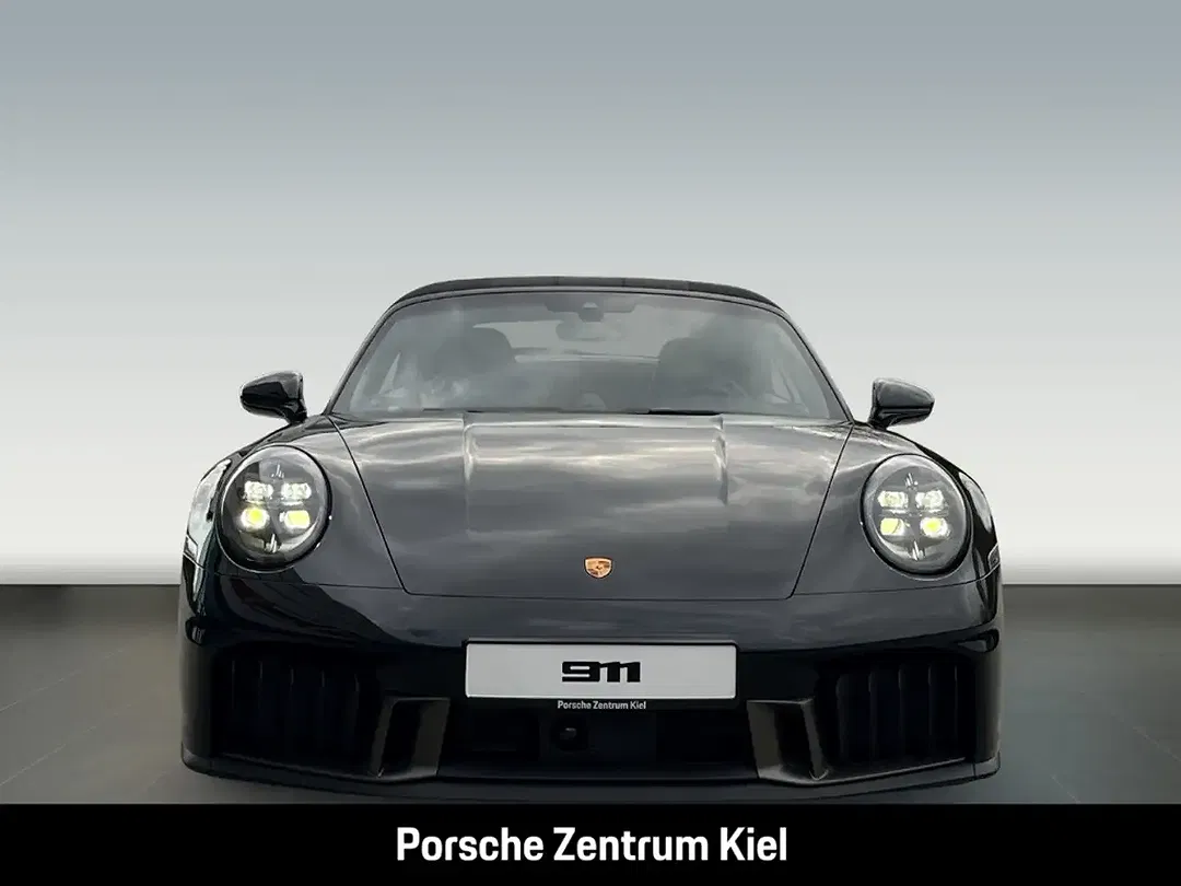 Porsche 992 - Thumbnail 4