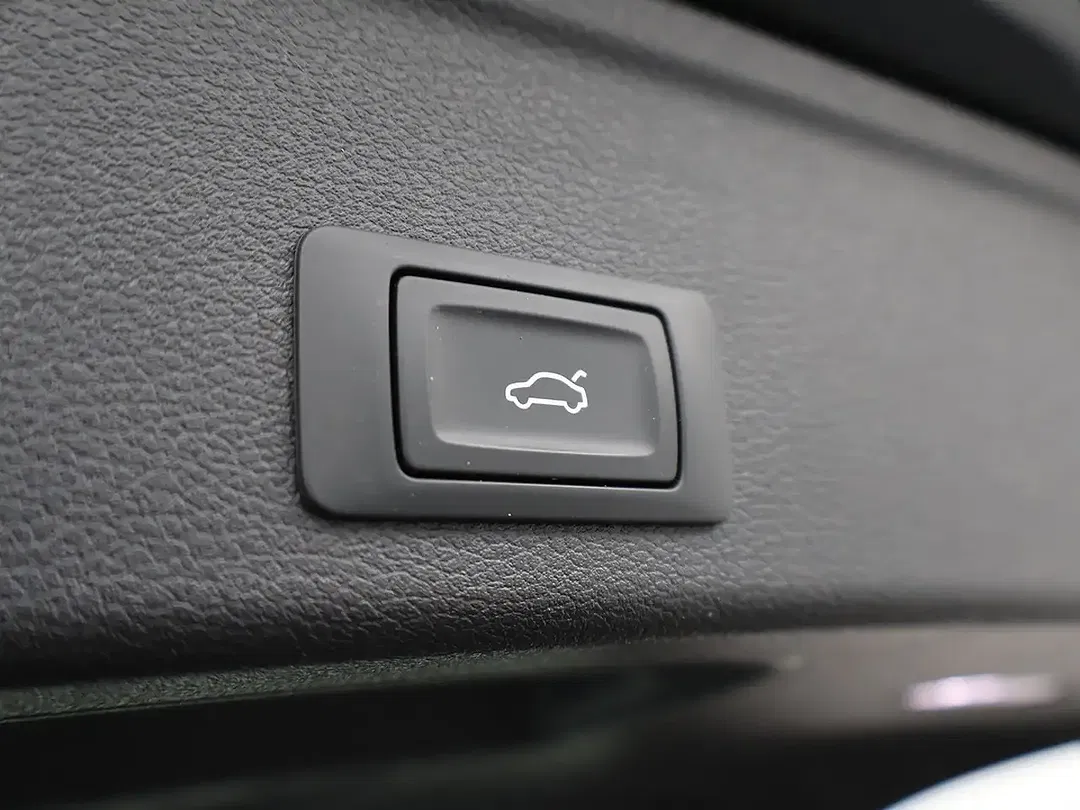 Audi A4 - Thumbnail 14