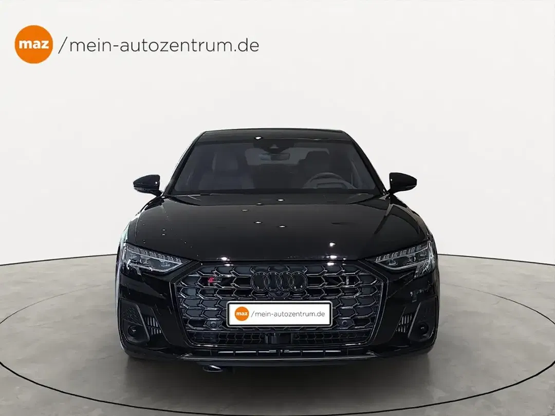 Audi S8 - Thumbnail 2