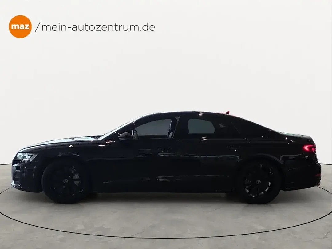 Audi S8 - Afbeelding 1