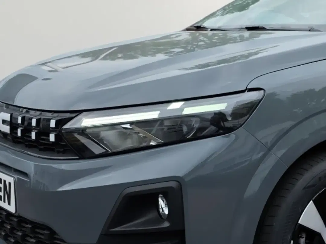 Dacia Sandero - Thumbnail 4