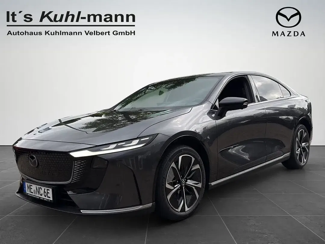 Mazda 6e - Thumbnail 1