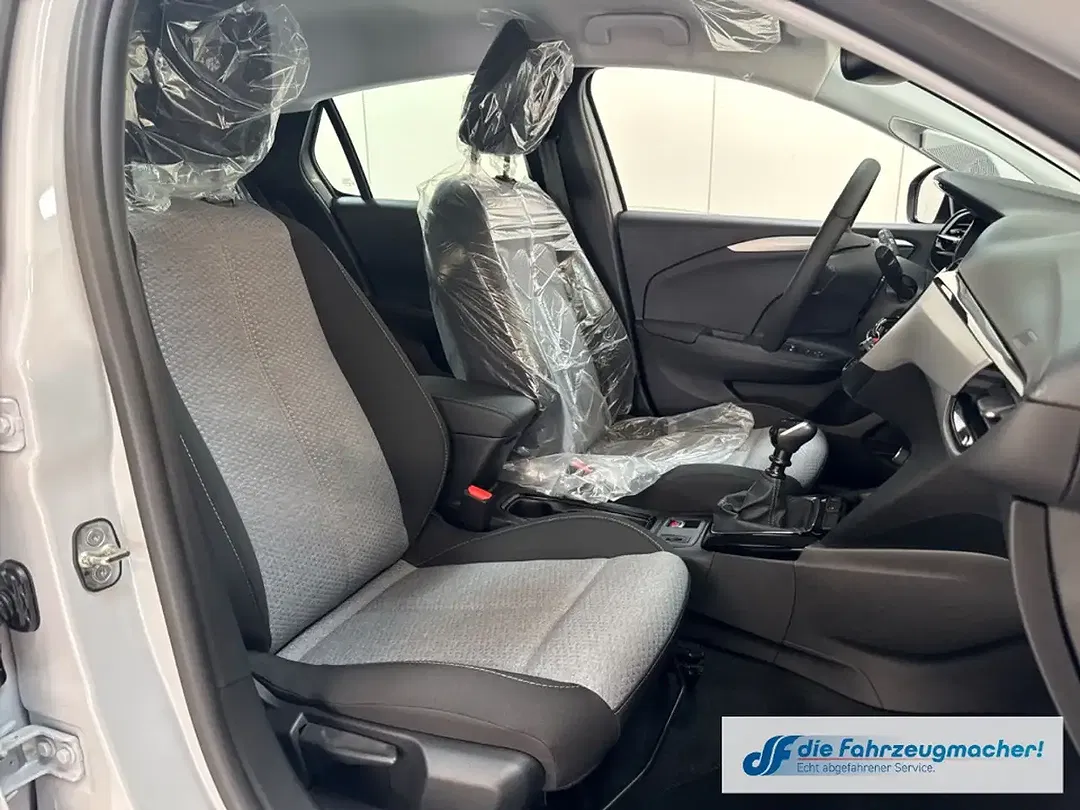 Opel Corsa - Thumbnail 10