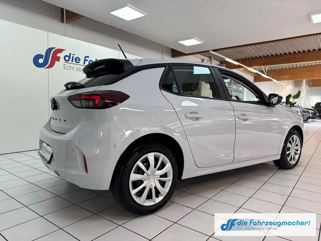 Opel Corsa - Thumbnail 4