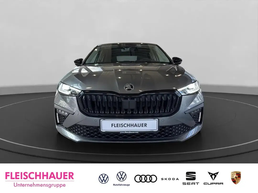 Skoda Scala - Thumbnail 2