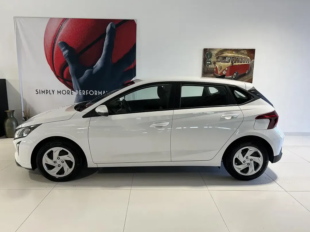 Hyundai i20 - Thumbnail 2