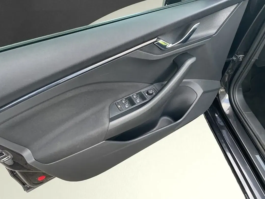 Skoda Scala - Thumbnail 10