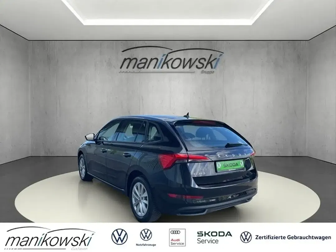 Skoda Scala - Thumbnail 3