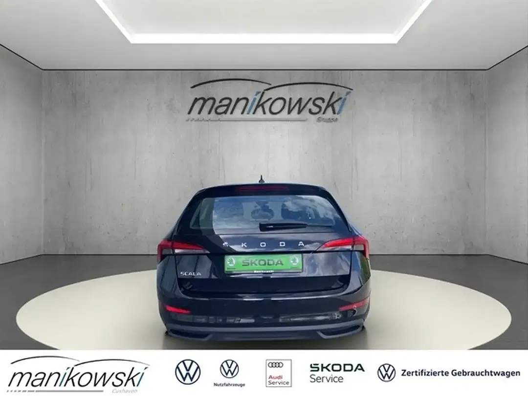 Skoda Scala - Thumbnail 4