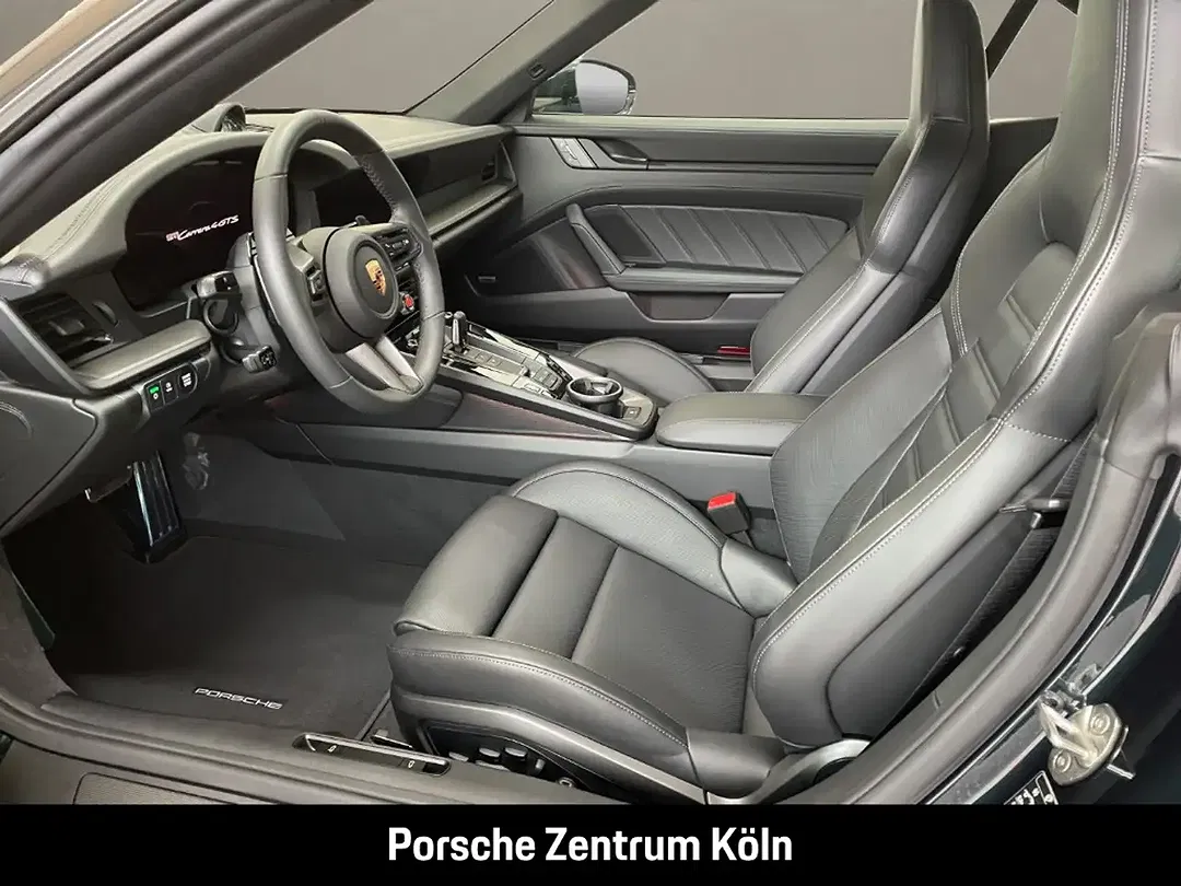 Porsche 992 - Thumbnail 13