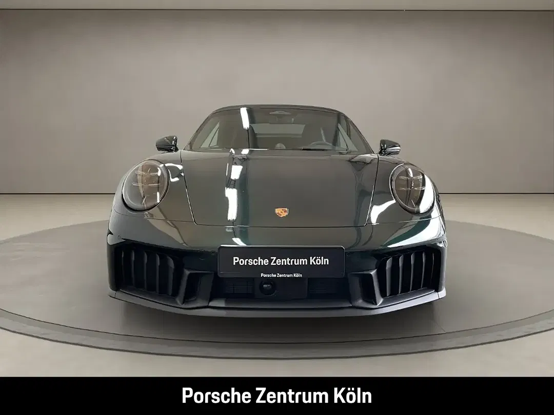 Porsche 992 - Thumbnail 8