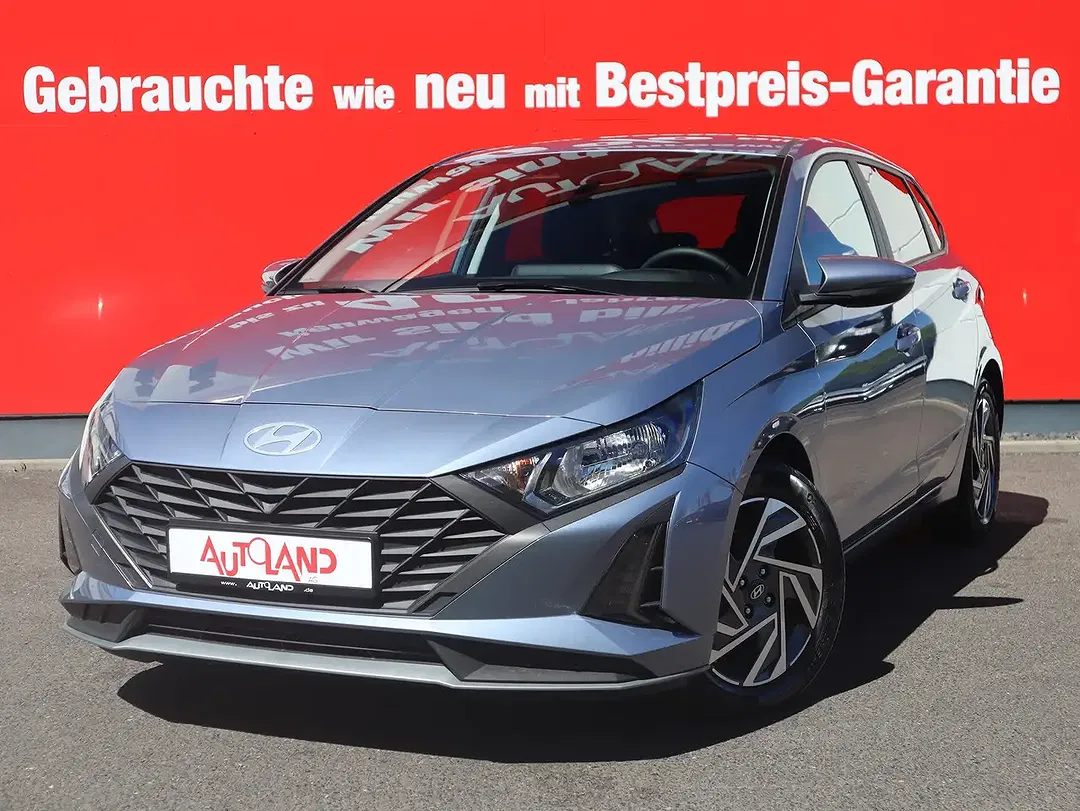 Hyundai i20 - Thumbnail 1