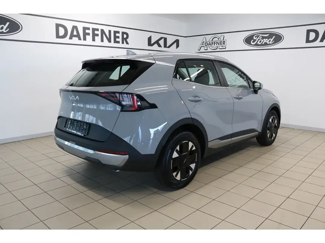 Kia Sportage - Thumbnail 3