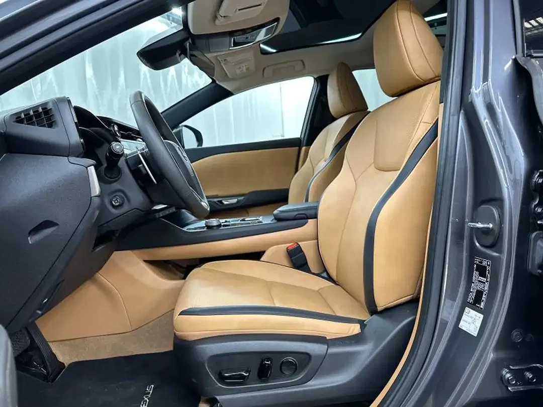 Lexus RZ - Thumbnail 19