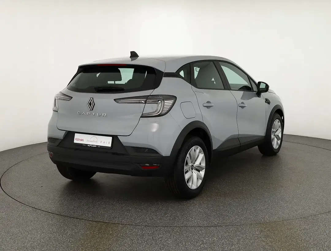 Renault Captur - Thumbnail 4