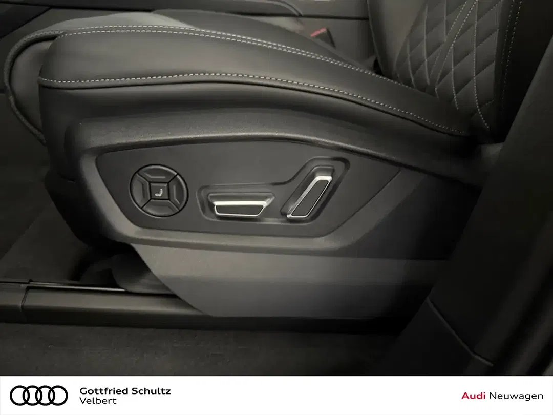 Audi Q7 - Thumbnail 11