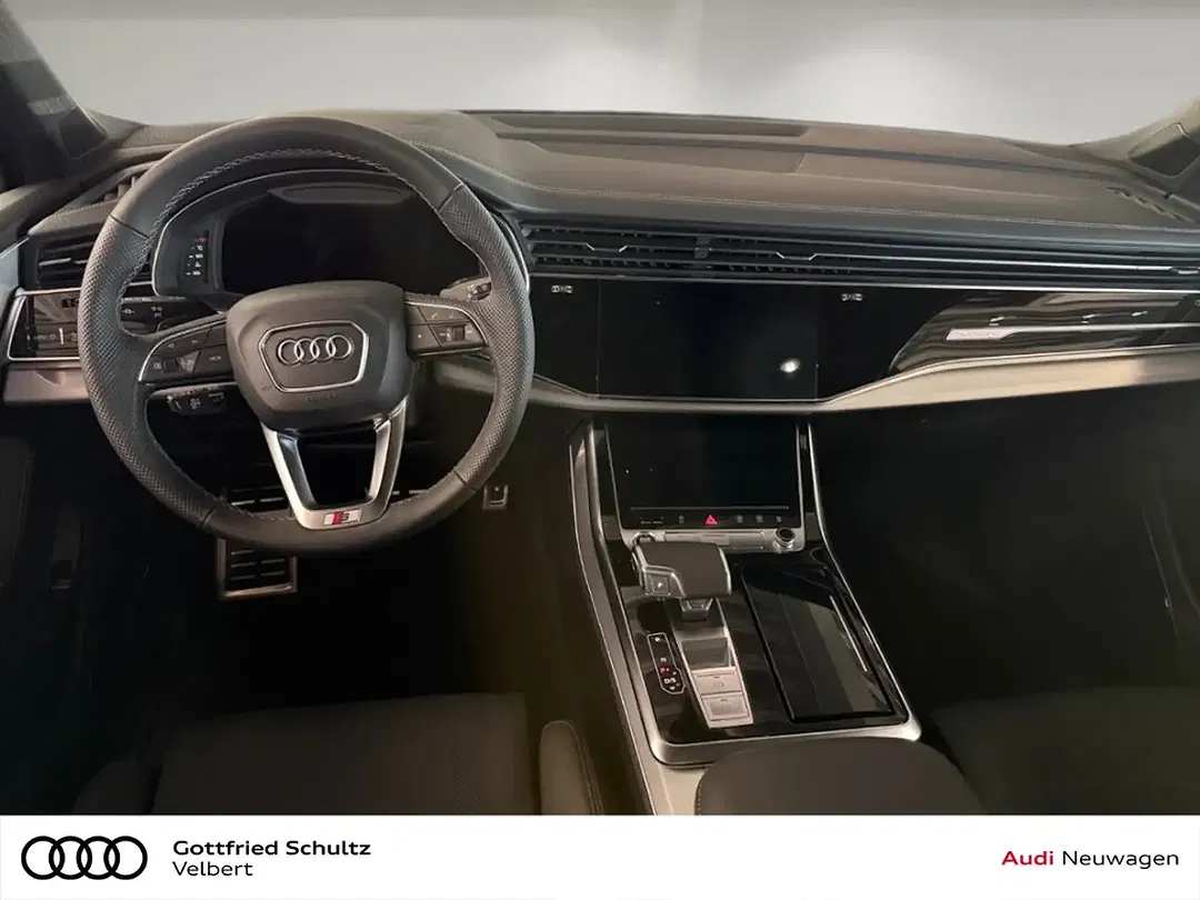 Audi Q7 - Thumbnail 6